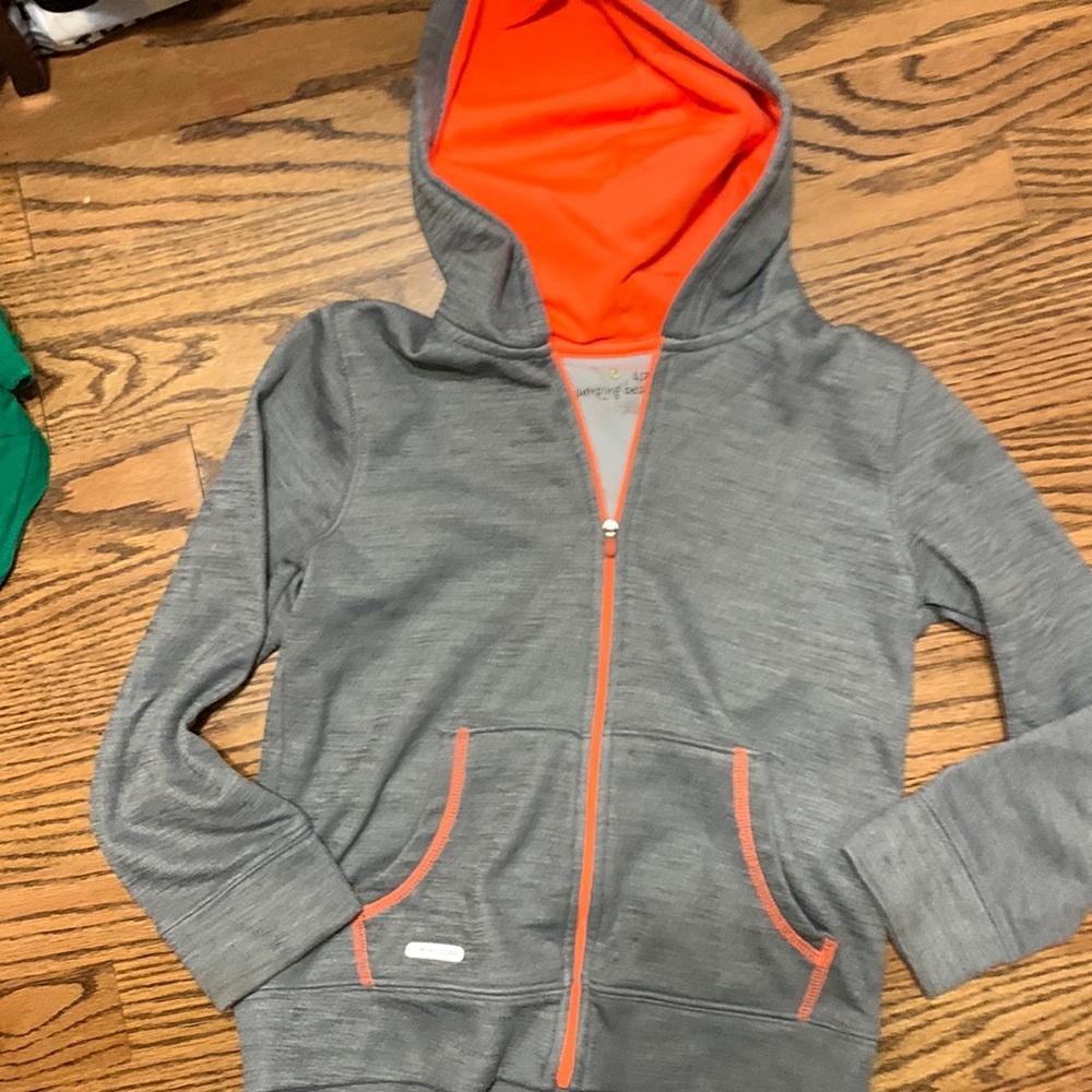 Boys size 7 hoodie zipper sweatshirt jacket